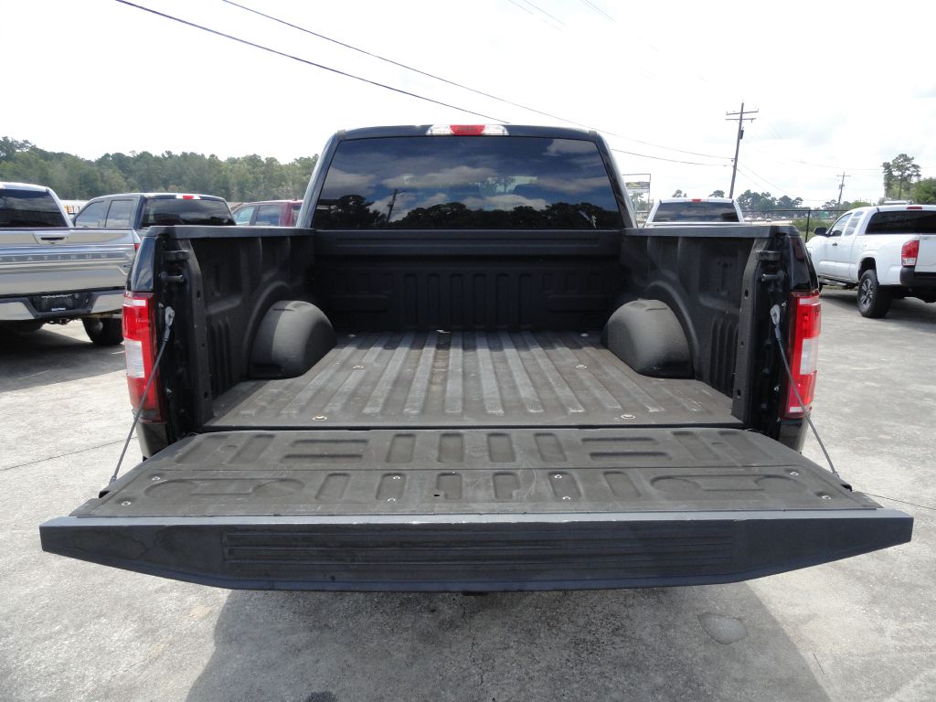 Photo 12 of this FORD F150