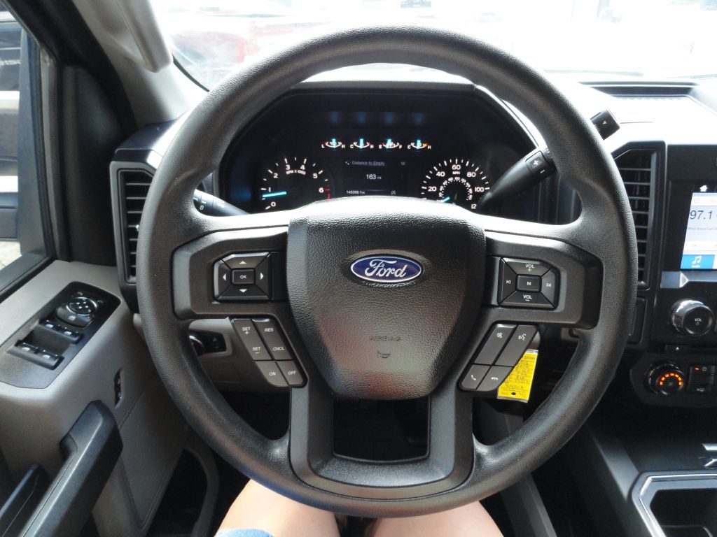 Photo 20 of this FORD F150