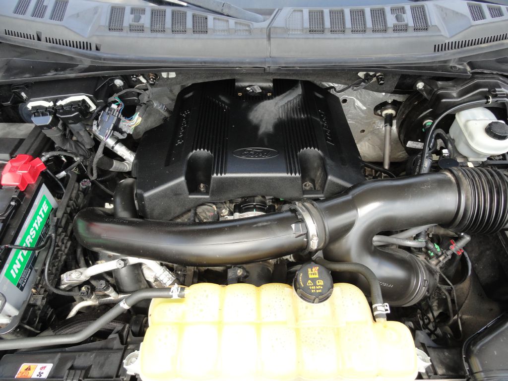 Photo 31 of this FORD F150