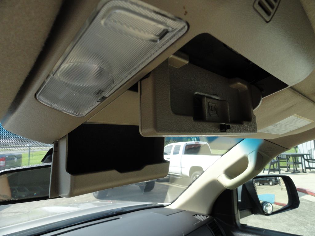 Photo 19 of this TOYOTA TUNDRA