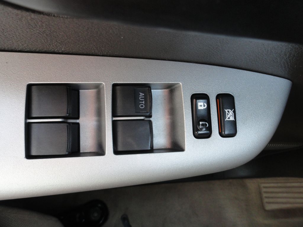 Photo 22 of this TOYOTA TUNDRA