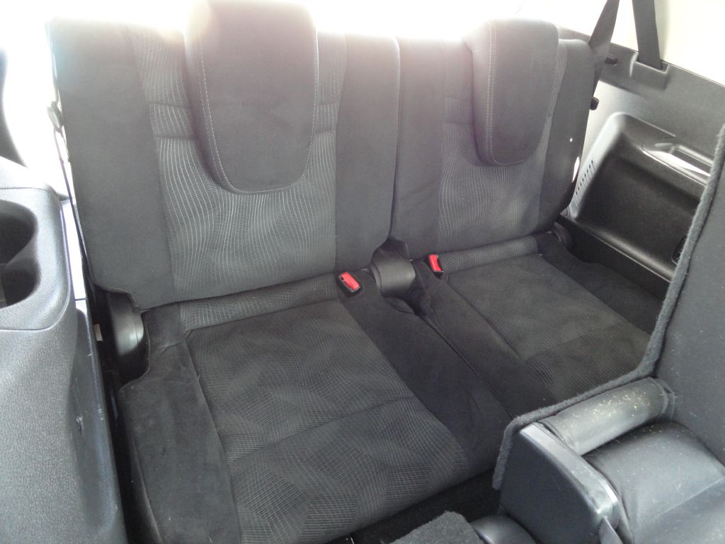 Photo 9 of this NISSAN ROGUE