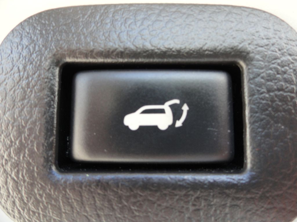 Photo 28 of this NISSAN ROGUE