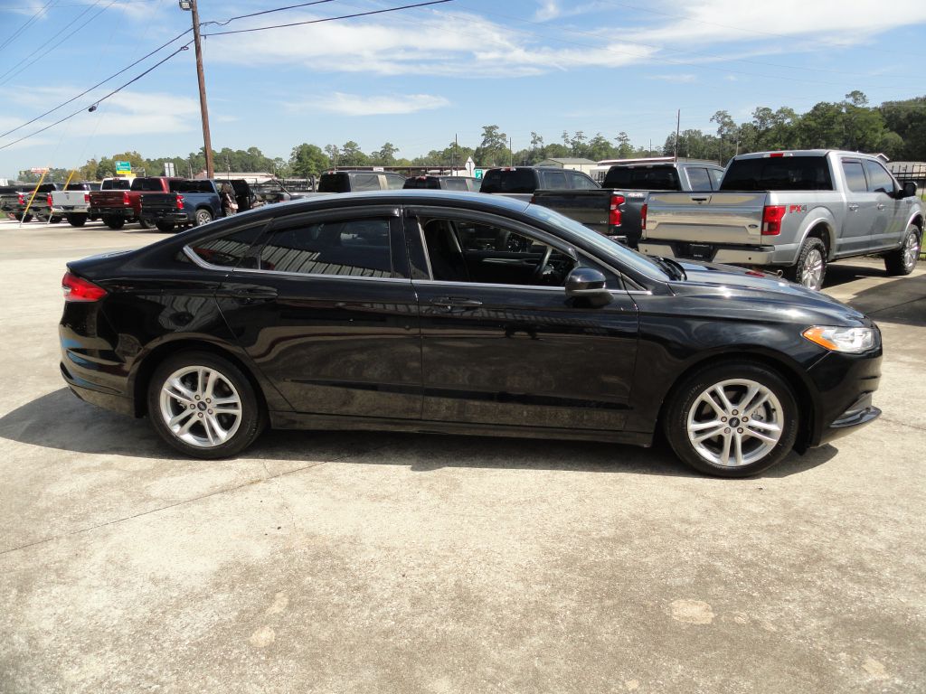 Photo 5 of this FORD FUSION
