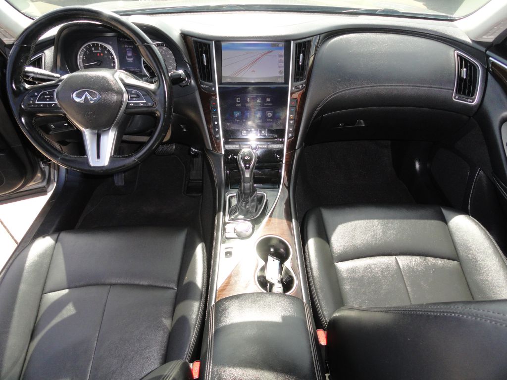 Photo 6 of this INFINITI Q50