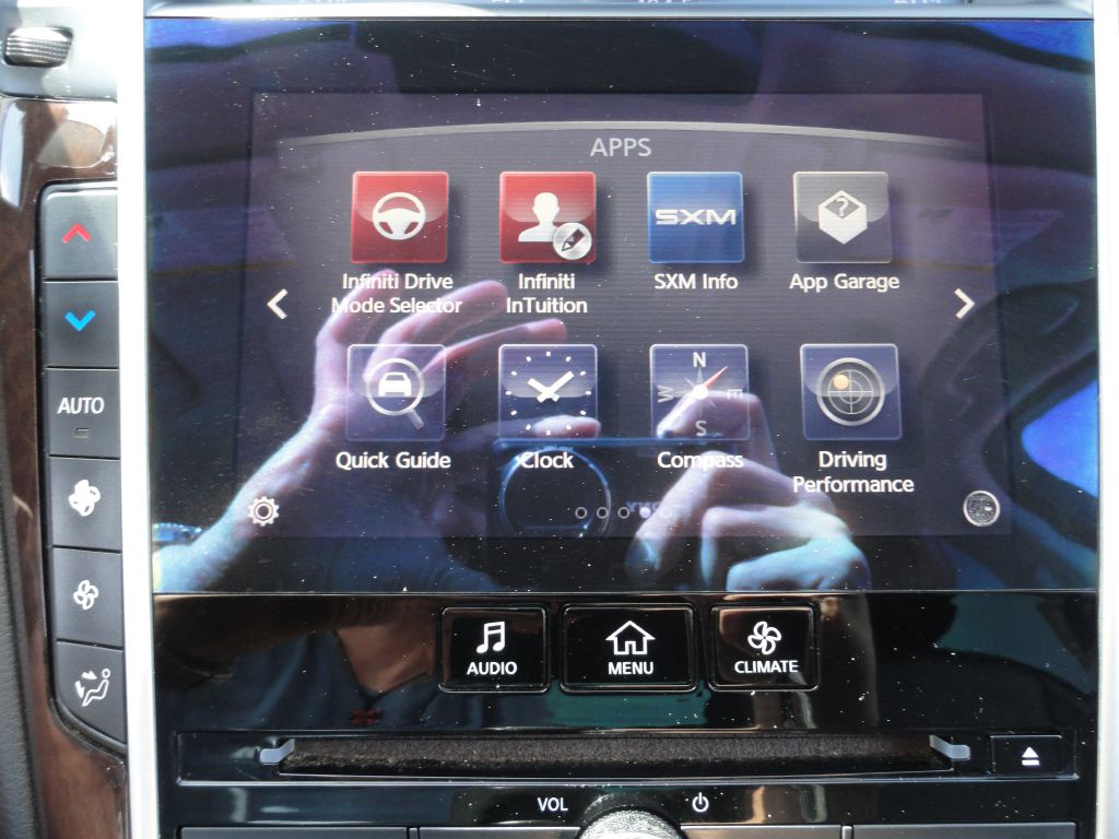 Photo 17 of this INFINITI Q50