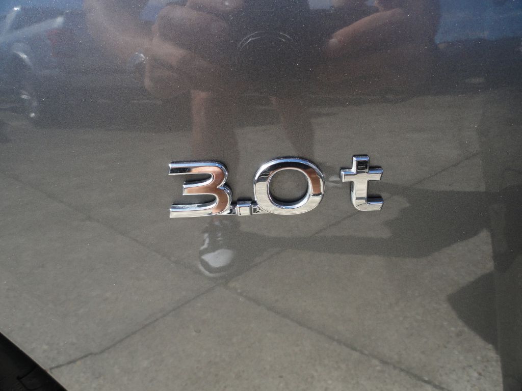 Photo 27 of this INFINITI Q50