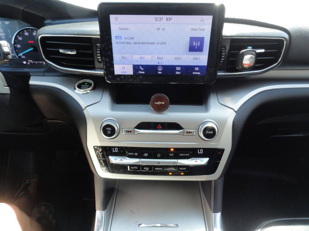 Photo 20 of this FORD EXPLORER