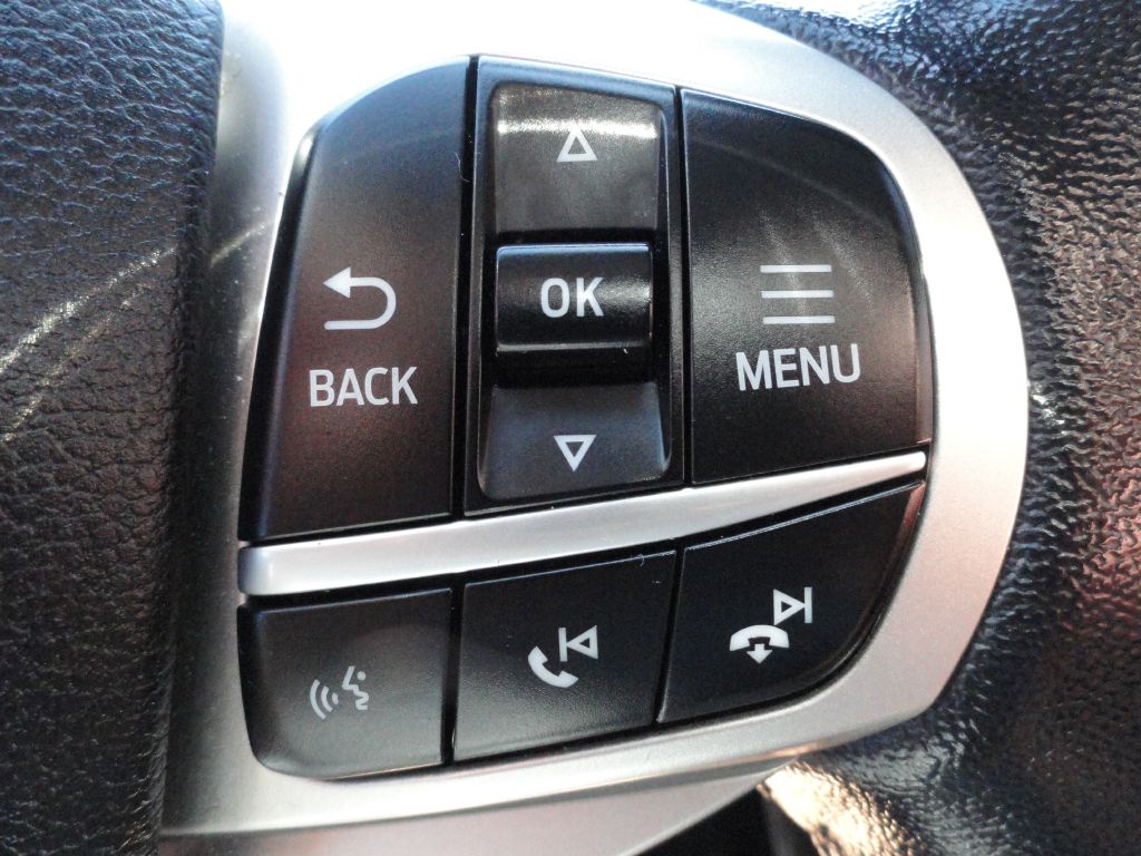 Photo 26 of this FORD EXPLORER