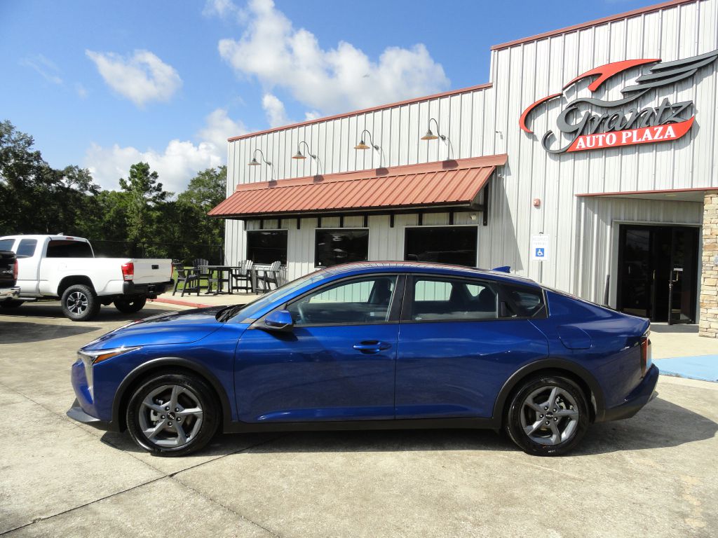 Photo 3 of this KIA K4