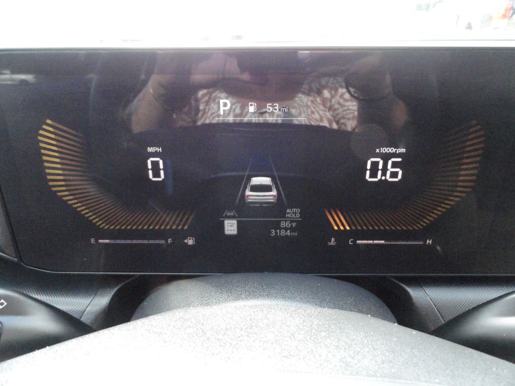 Photo 18 of this KIA K4