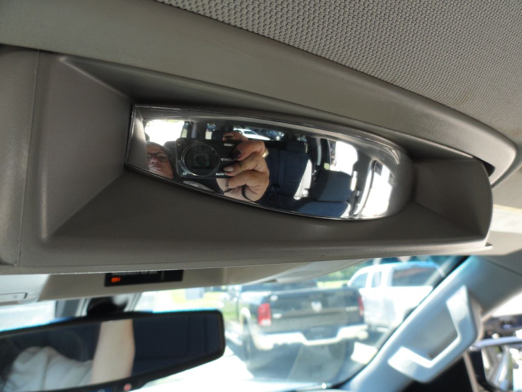 Photo 33 of this CHEVROLET TAHOE