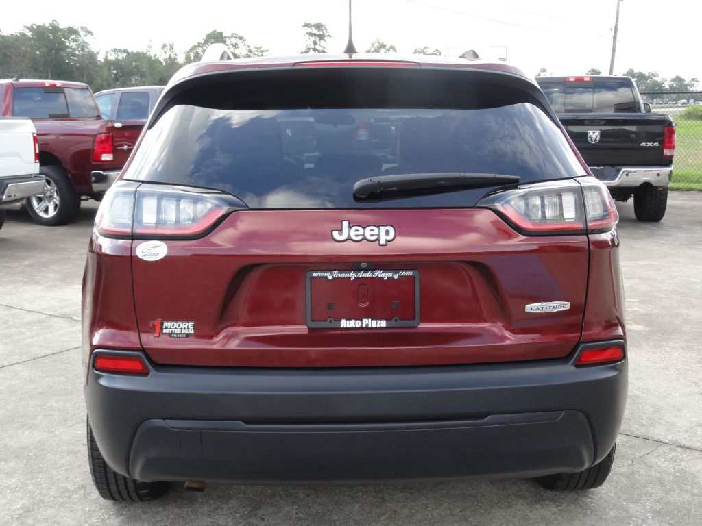 Photo 4 of this JEEP CHEROKEE