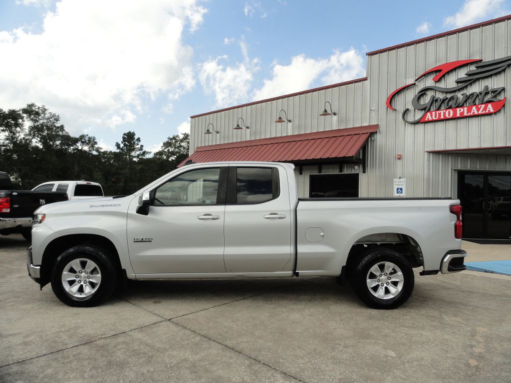 Photo 3 of this CHEVROLET SILVERADO 1500