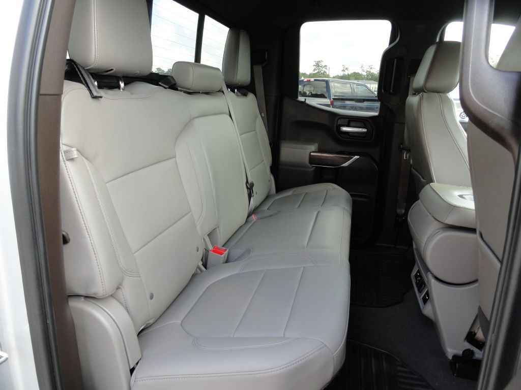Photo 7 of this CHEVROLET SILVERADO 1500