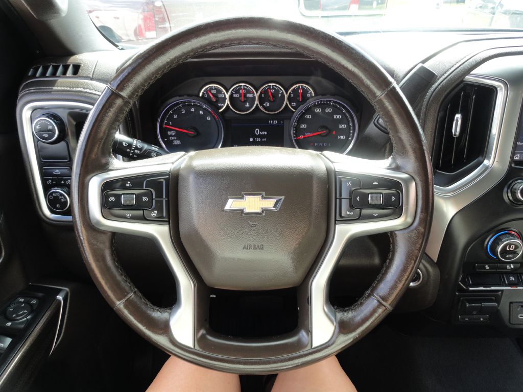 Photo 23 of this CHEVROLET SILVERADO 1500