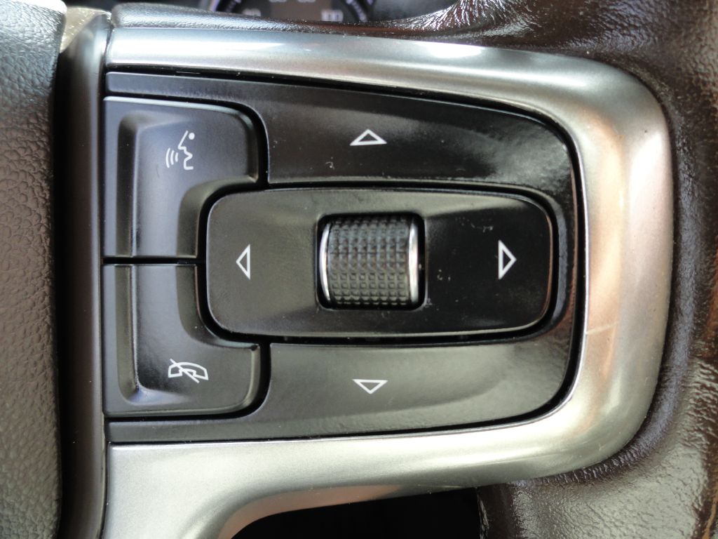 Photo 25 of this CHEVROLET SILVERADO 1500