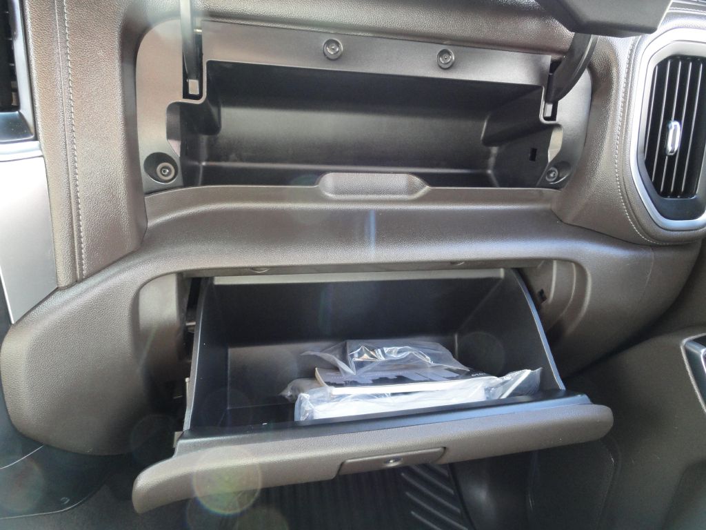 Photo 37 of this CHEVROLET SILVERADO 1500