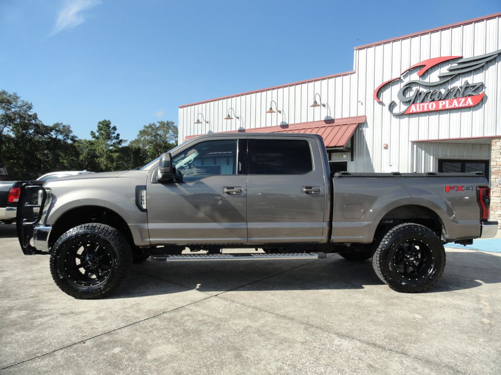 Photo 3 of this FORD F250