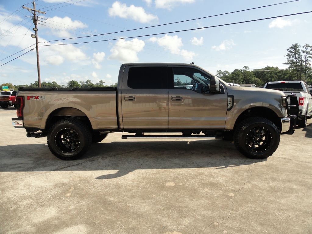Photo 5 of this FORD F250