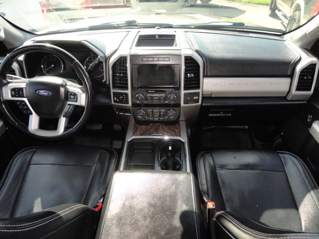 Photo 13 of this FORD F250