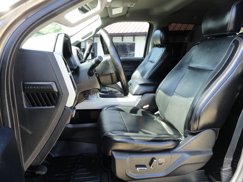 Photo 14 of this FORD F250