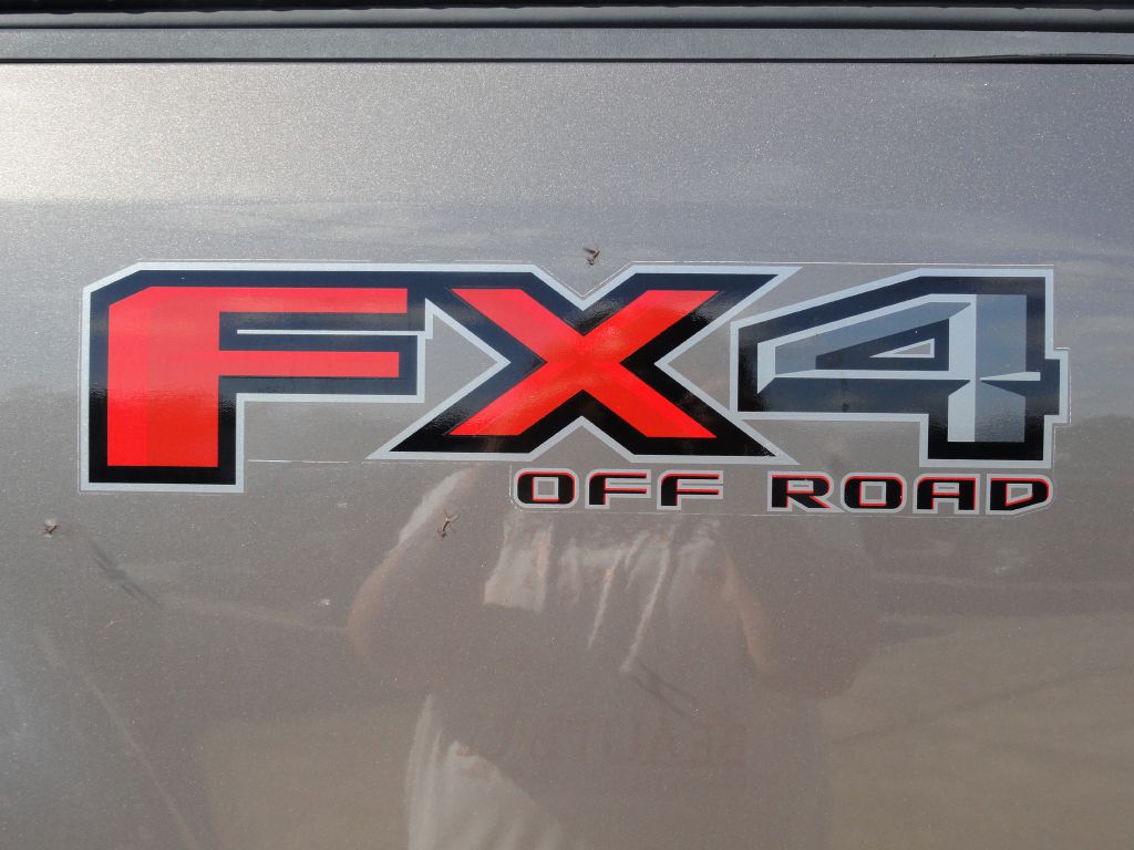 Photo 40 of this FORD F250