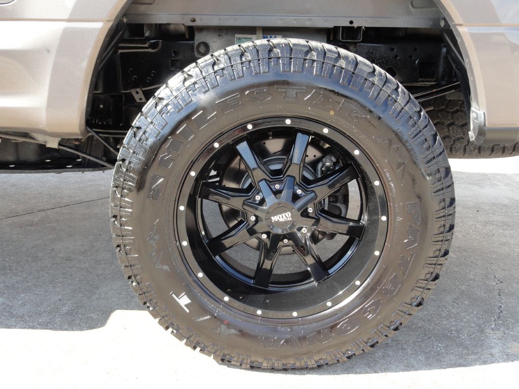 Photo 45 of this FORD F250