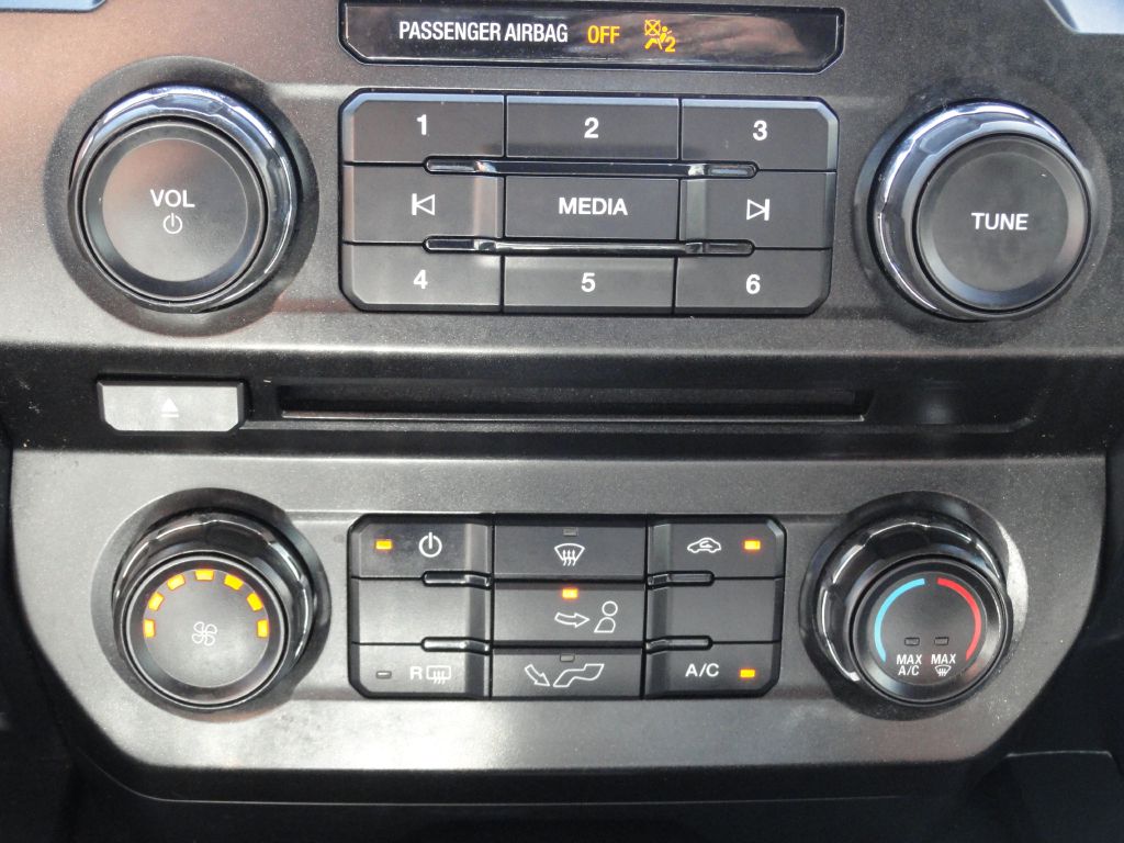 Photo 14 of this FORD F150