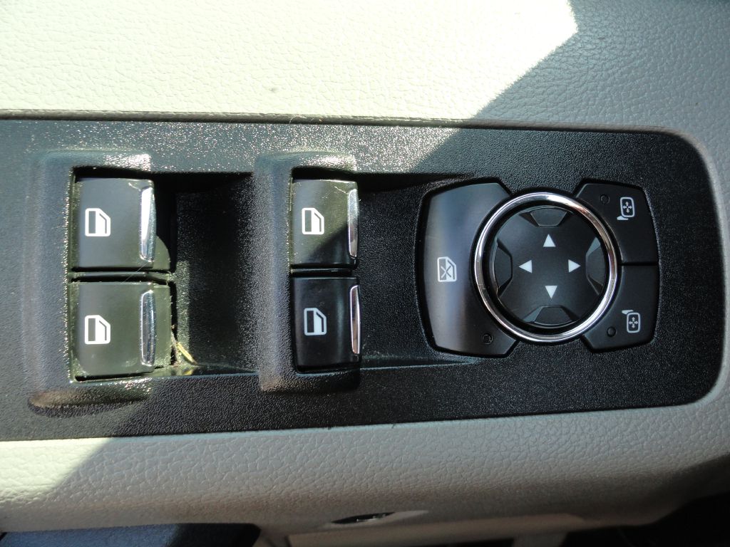Photo 20 of this FORD F150