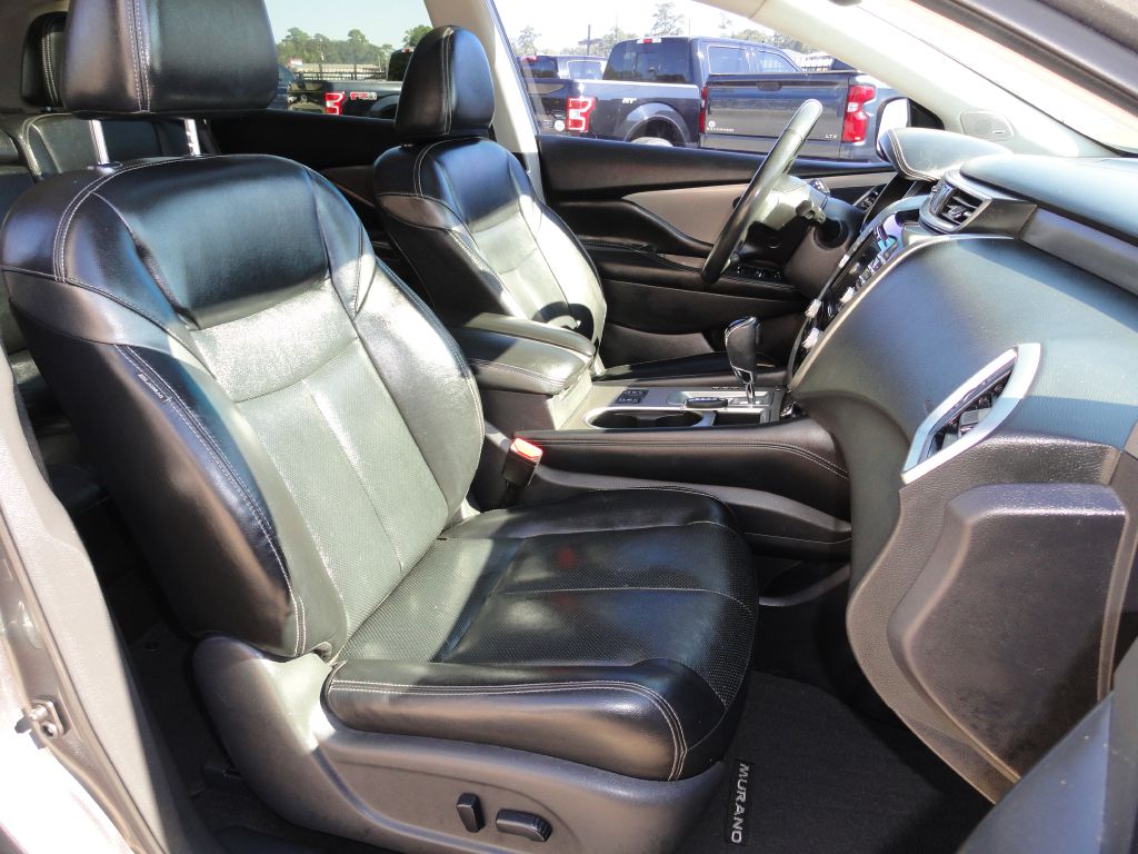 Photo 8 of this NISSAN MURANO