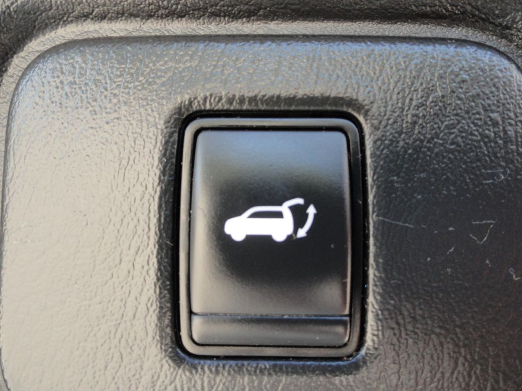 Photo 32 of this NISSAN MURANO