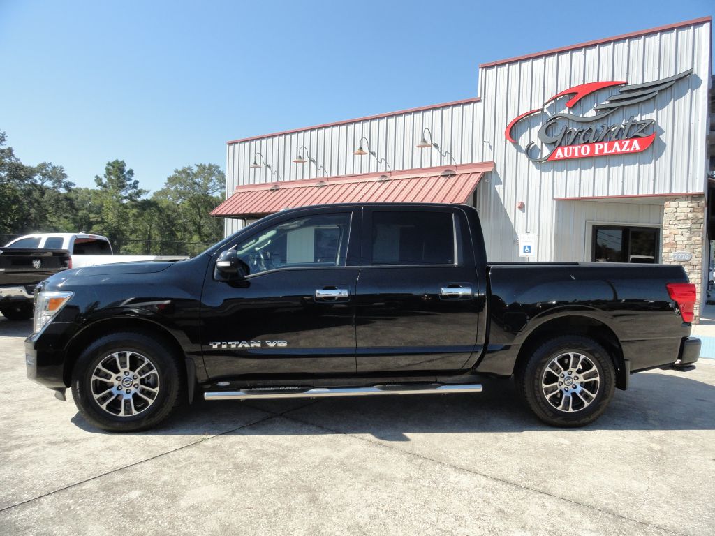 Photo 3 of this NISSAN TITAN