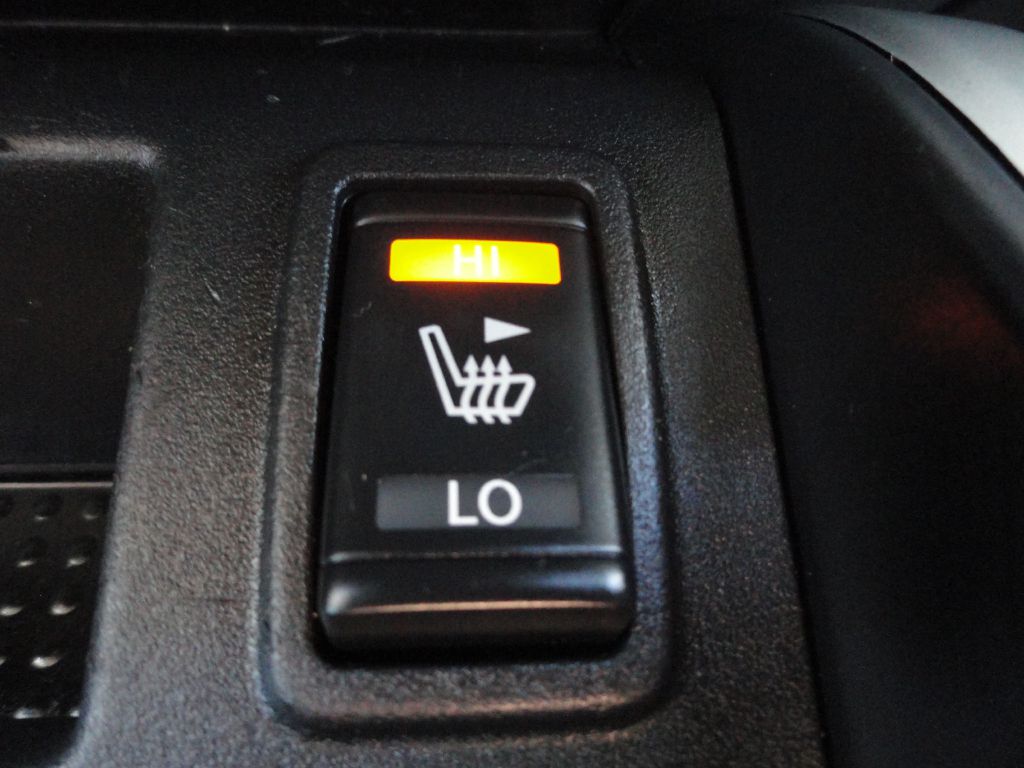 Photo 19 of this NISSAN TITAN