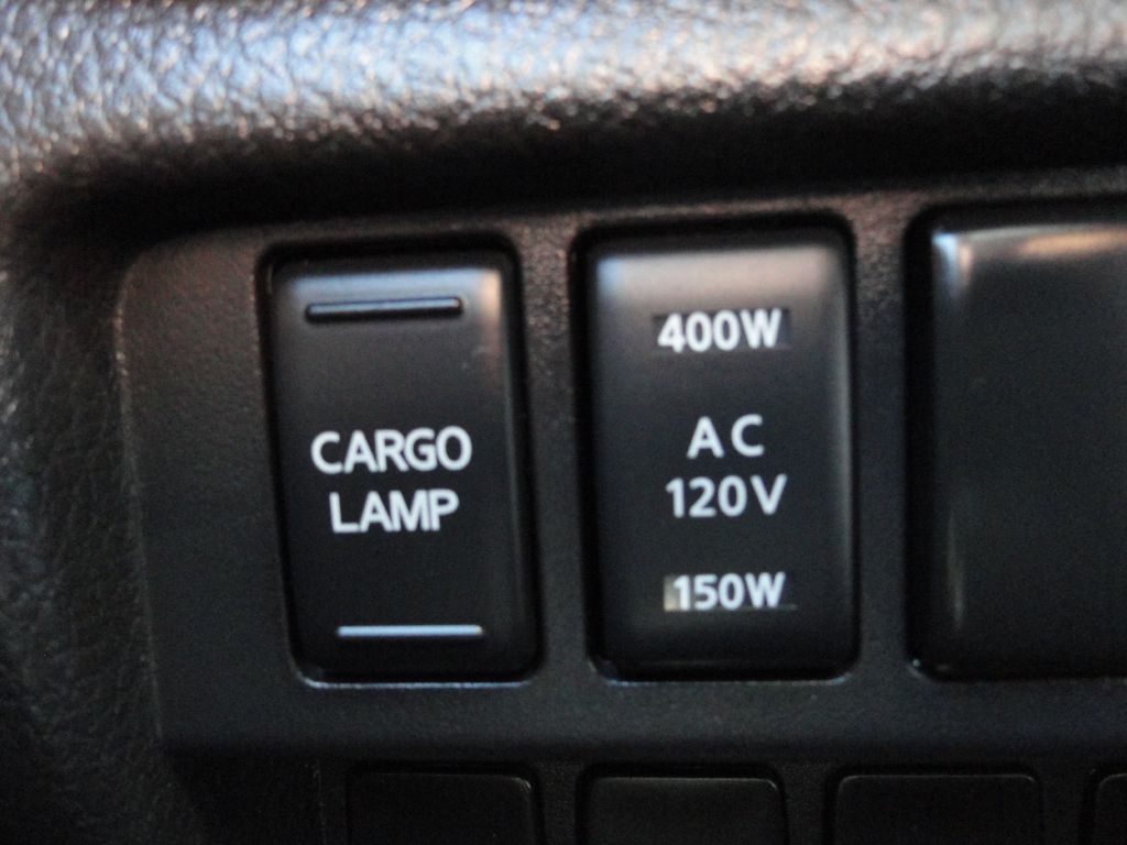 Photo 31 of this NISSAN TITAN