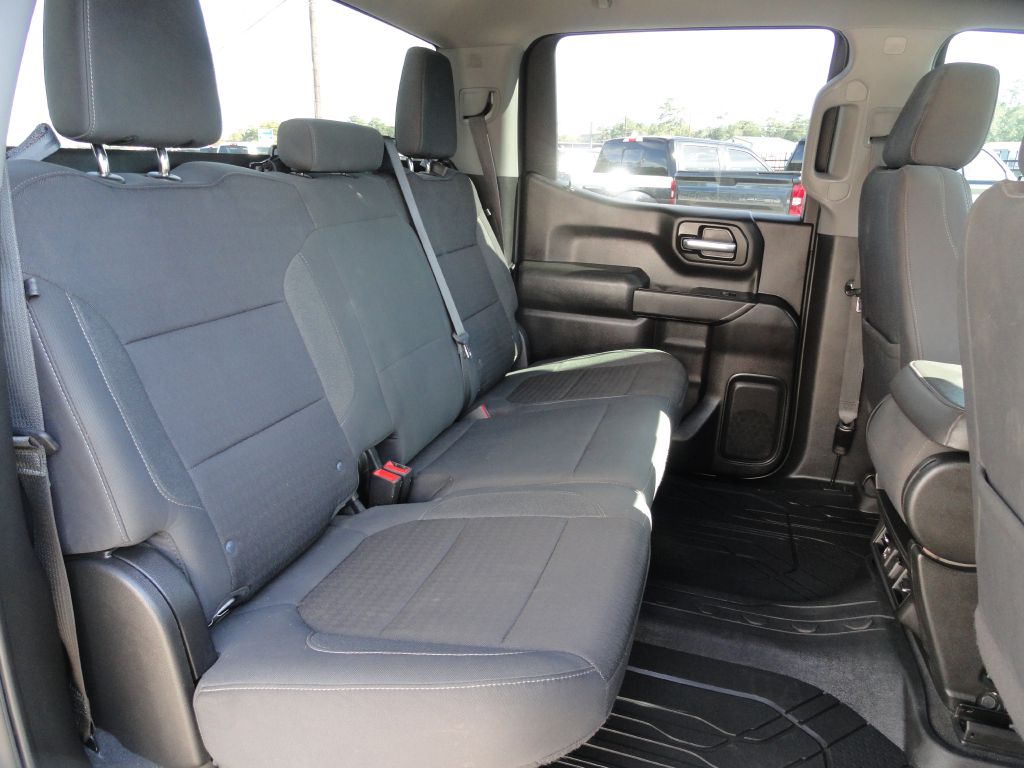 Photo 7 of this CHEVROLET SILVERADO LTD 1