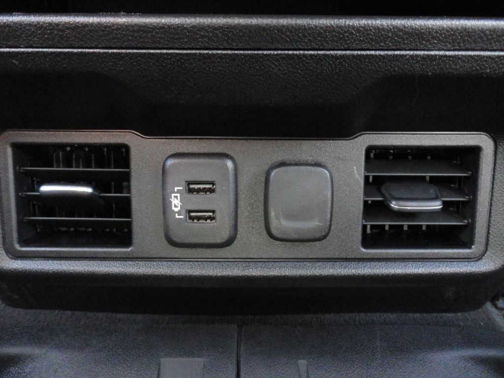 Photo 29 of this CHEVROLET SILVERADO LTD 1