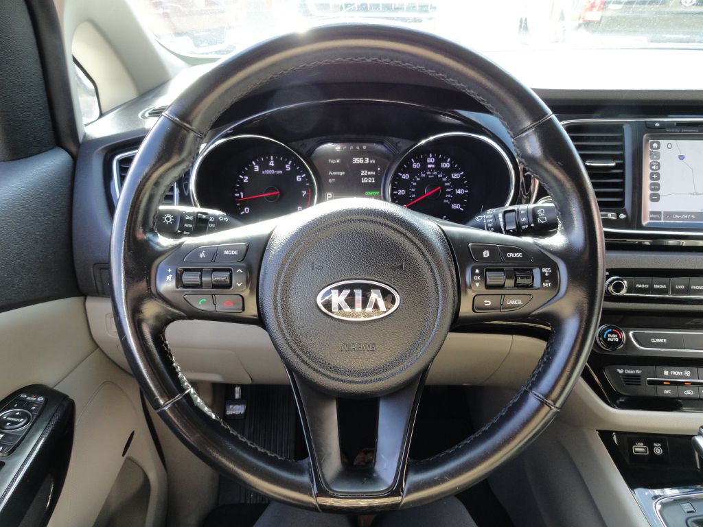 Photo 24 of this KIA SEDONA