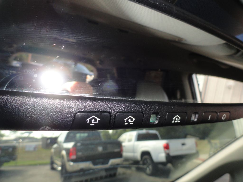 Photo 39 of this KIA SEDONA