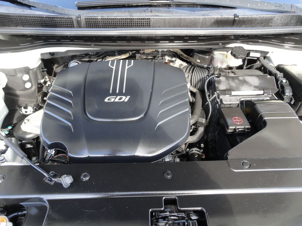 Photo 48 of this KIA SEDONA