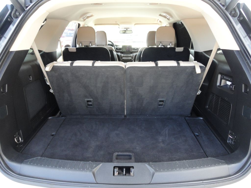 Photo 17 of this FORD EXPLORER