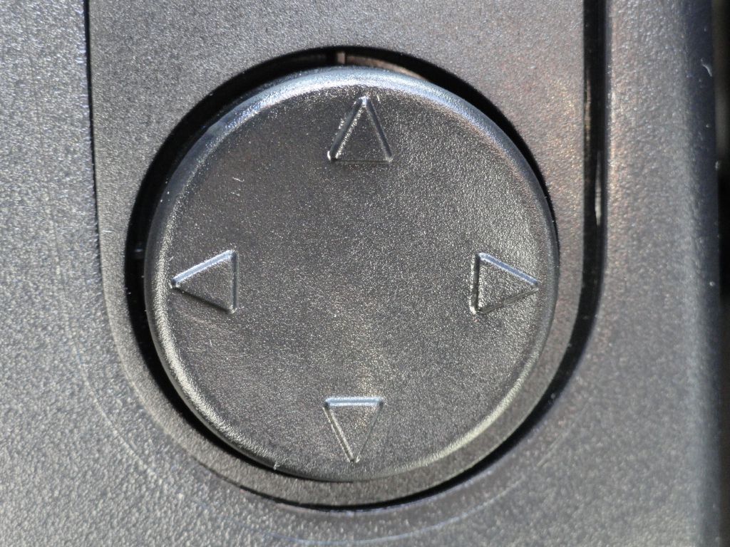 Photo 37 of this FORD EXPLORER