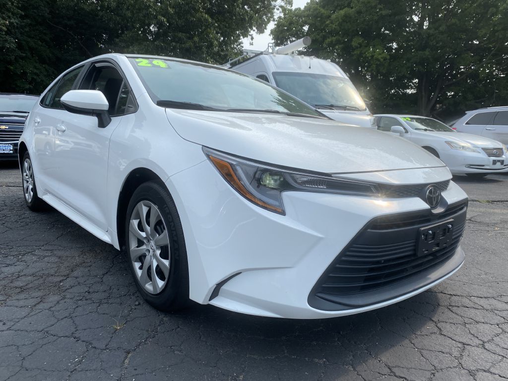 Photo 2 of this TOYOTA COROLLA