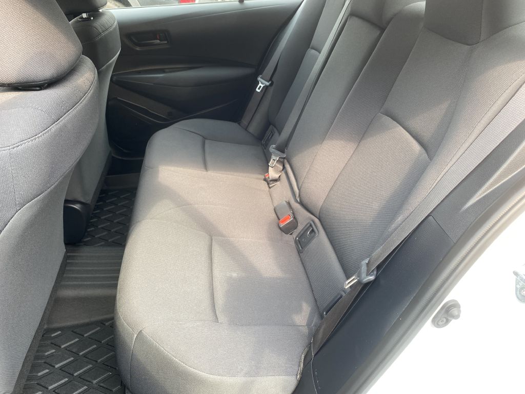 Photo 10 of this TOYOTA COROLLA