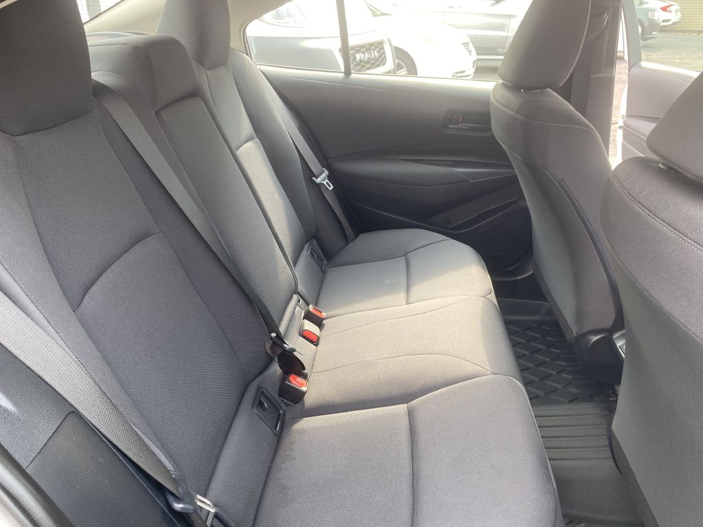 Photo 11 of this TOYOTA COROLLA