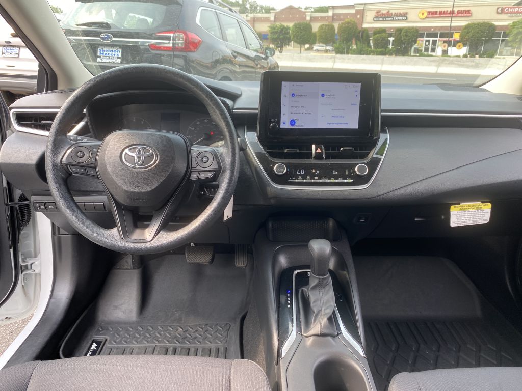 Photo 13 of this TOYOTA COROLLA