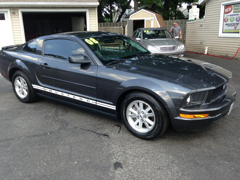 FORD MUSTANG 2008 FORD MUSTANG 1ZVHT80N885206960