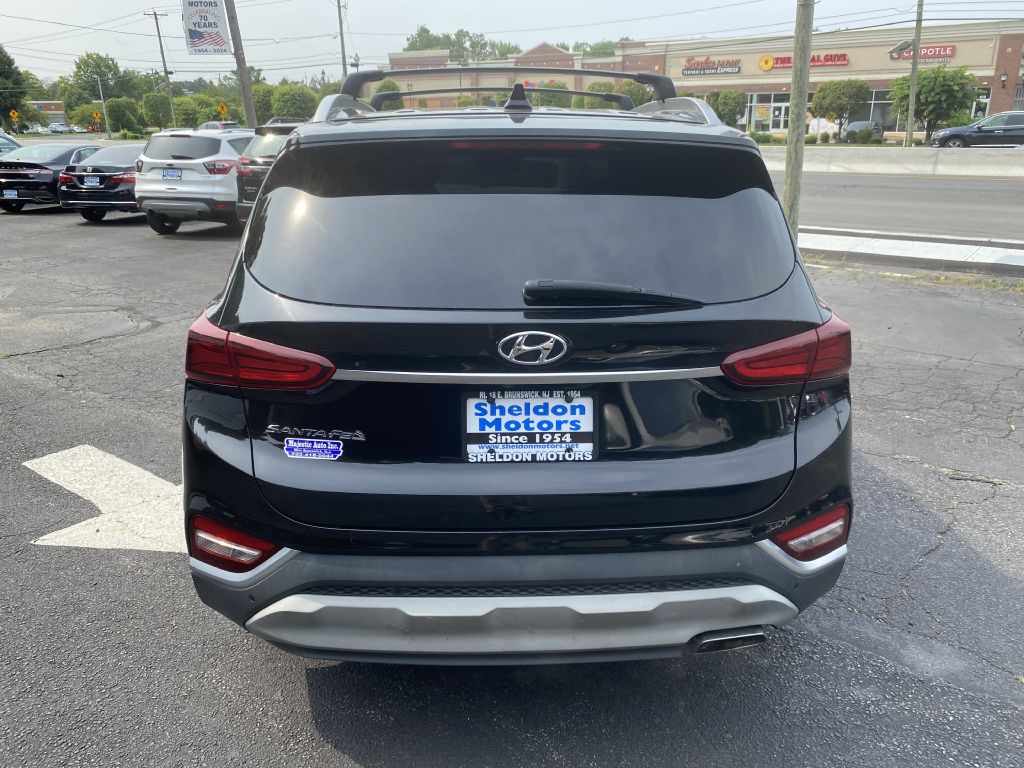 Photo 4 of this HYUNDAI SANTA FE