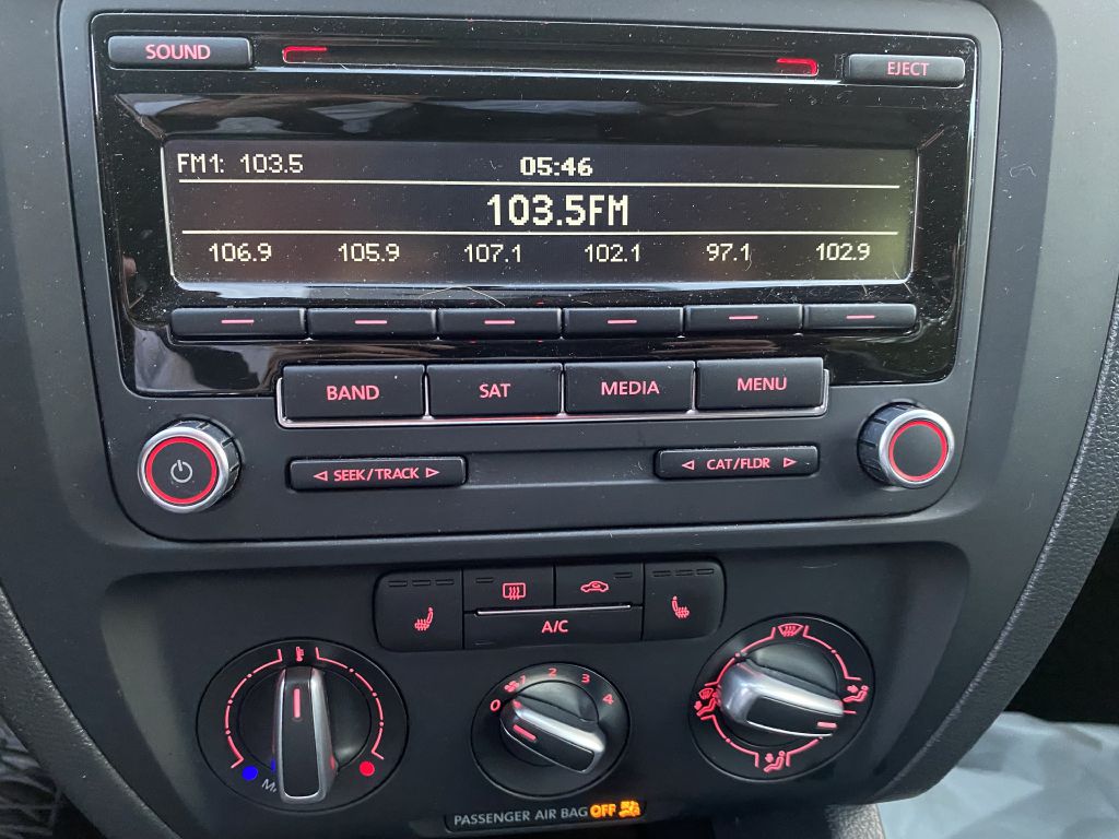 VOLKSWAGEN JETTA  SE 2014 VOLKSWAGEN JETTA  SE 3VWB17AJ6EM441025