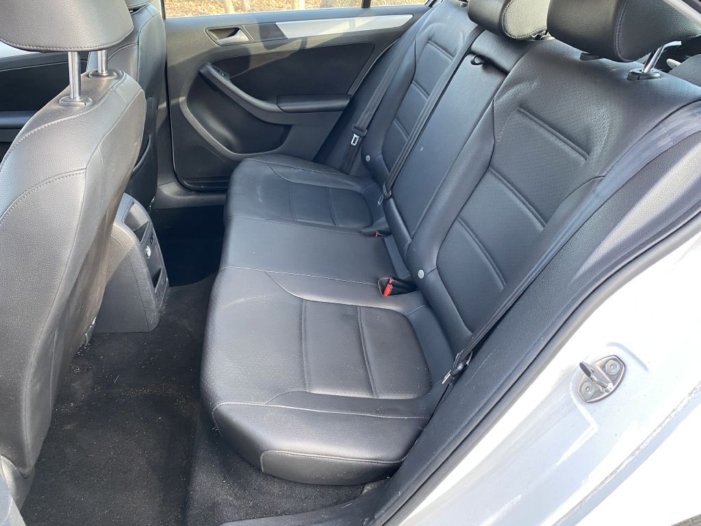 VOLKSWAGEN JETTA 2013 VOLKSWAGEN JETTA 3VWDP7AJ5DM376027